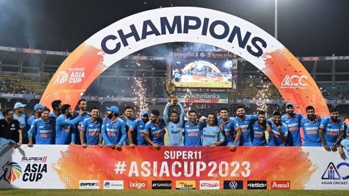 एशिया कप फाइनल : भारत ने श्रीलंका को हराकर एशिया कप अपने नाम किया एशिया कप फाइनल : भारत ने श्रीलंका को हराकर एशिया कप अपने नाम किया