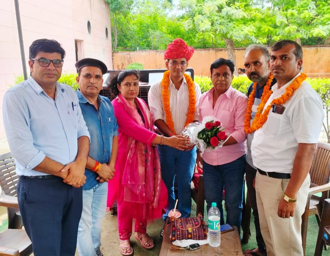 नव- निर्वाचित जिलाध्यक्ष का हुआ भव्य स्वागत अभिनन्दन